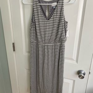 Old Navy NWT mid-dress
